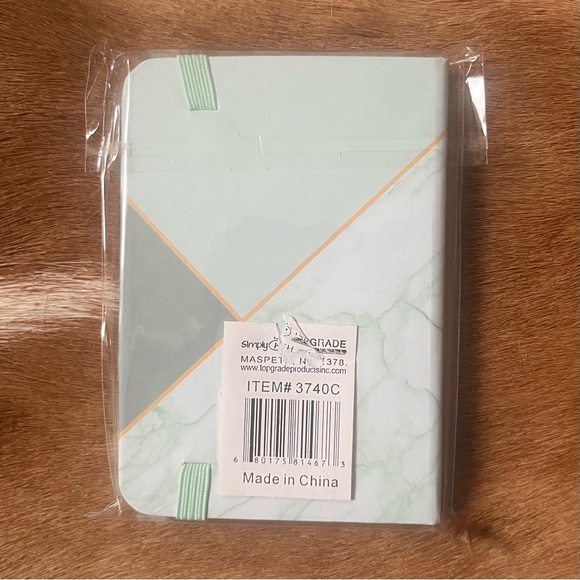 🍭 3/$10 mint green & white marble tiny lined notebook - Picture 7 of 14
